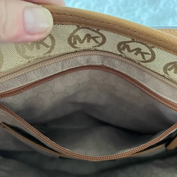 Michael Kors EUC Brown Logo Tote - Picture 3 of 13